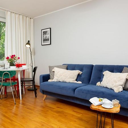 Central Apartment Solec Wilanowska By Noclegi Renters ワルシャワ エクステリア 写真