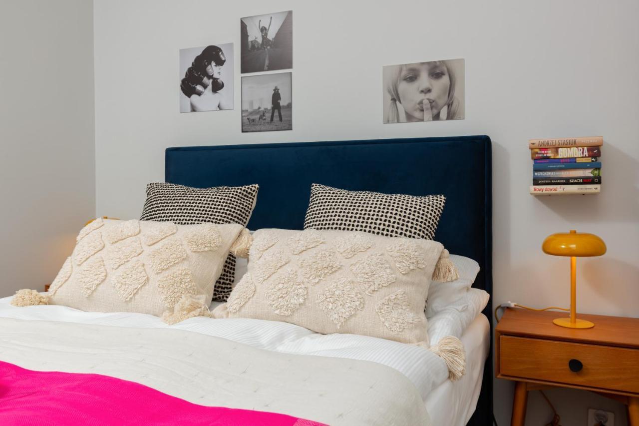 Central Apartment Solec Wilanowska By Noclegi Renters ワルシャワ エクステリア 写真